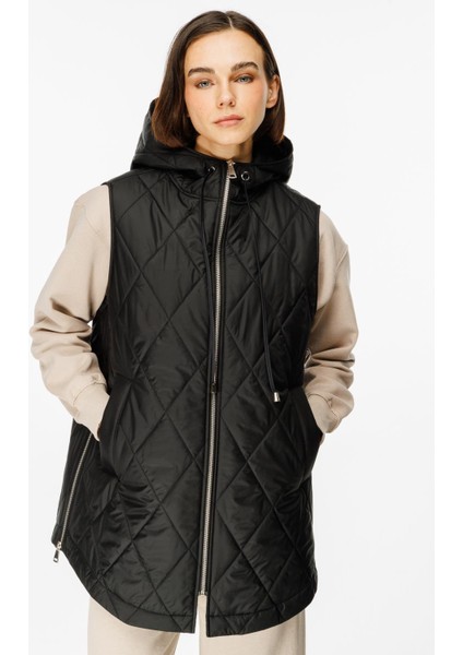 Zipper Yan ve Ön Özel Fermuar Detaylı Zamansız Yelek-Siyah indirimleri