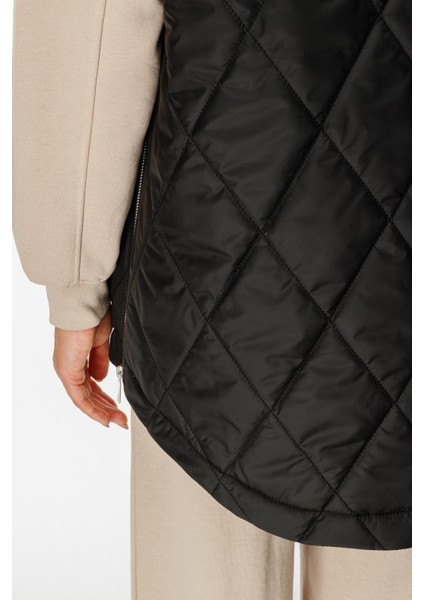 Zipper Yan ve Ön Özel Fermuar Detaylı Zamansız Yelek-Siyah