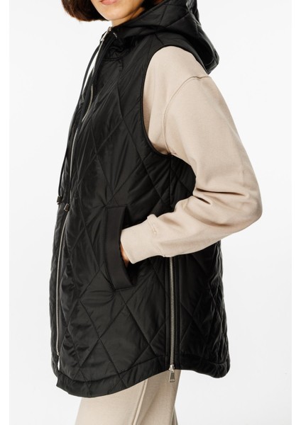 Zipper Yan ve Ön Özel Fermuar Detaylı Zamansız Yelek-Siyah