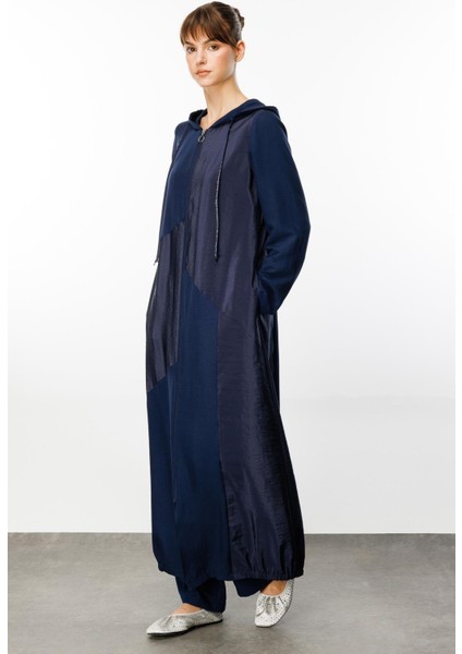 Perche Ince Ipekçe Dokulu Hafif Kap Ferace-Laci