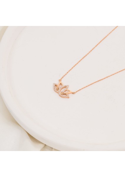 lotus Çiçeği Rose Gümüş Kolye fırsatları
