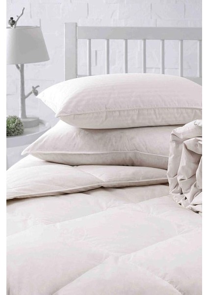 Classic Kaz Tüyü Yastık