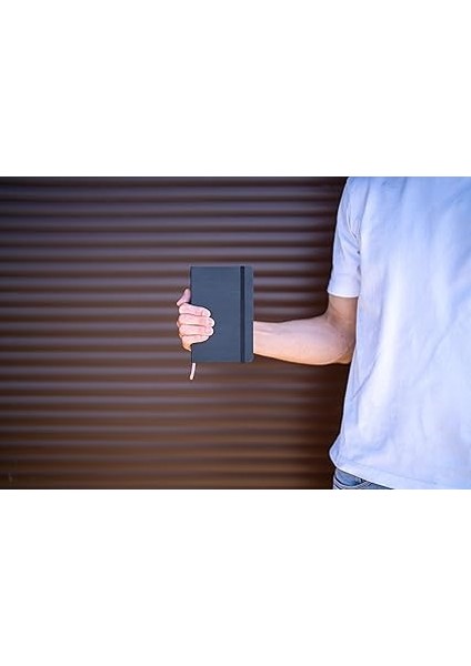 Orta Boy 11,5 x 18 cm Sanat Eskiz Defteri, Çizim Için Eskiz Defteri, Kalem, Pastel, Dolma Kalem ve Markerlar Için Uygun Kağıt, Sert Kapak, Renkli Siyah, 88 Sayfa fiyatları