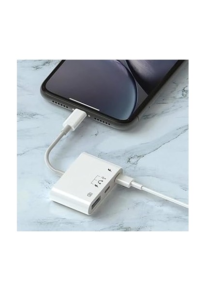 iPhone 11 12 13 14 Uyumlu Lightning Uyumlu Type-C USB ve Lightning Çıkış Alabileceğiniz Adaptör USB ve USB C Aksesuarlar ile Hızlı Bağlayın ZR578 modelleri
