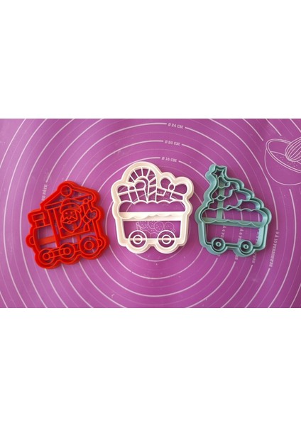 Yılbaşı Temalı 3'lü Noel Treni Kurabiye Kalıbı Seti fiyatları