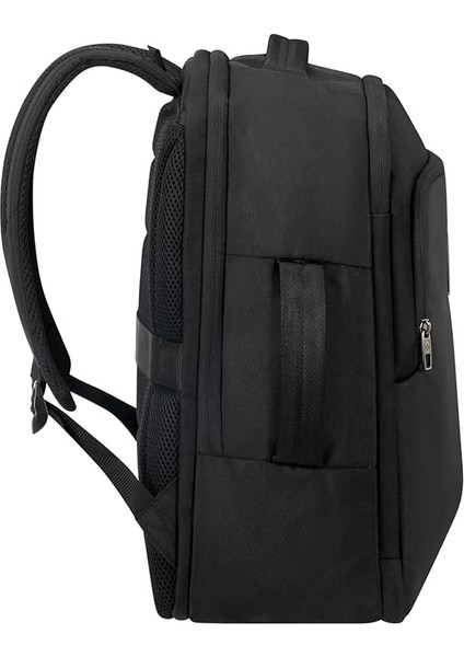 KR2-09-005 15.6" Guard It 3.0 Seyahat Notebook Sırt Çantası Siyah modelleri