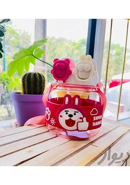 Tavşan Su Matarası Boyun Askılı Suluk Renkli Çizgi Film ve Desenli Karakterler Çocuklara Özel Taşıması Kolay Okulda Piknikde Kullanıma Uygun 1 Litre Crk3 (Pembe)