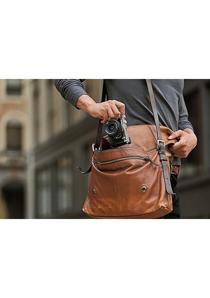 I Sony Alpha 7c Body| Full-Frame Aynasız Fotoğraf Makinesi (Ekstra Küçük Boyut, 24.2mp Çözünürlük, 4K Video Kayıt) fırsatları