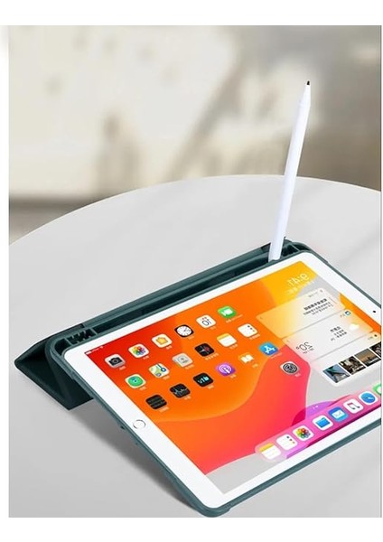 Samsung Galaxy P610 ile Uyumlu Tab S6 Lite 10.4 Kılıf Kalem Koyma Bölmeli Stand Olan Uyku Modlu Suni Deri, Yarı Transparan Silikon Arka Yüzey Ergonomik Yapılı, Attravtive Smart Cover fiyatları