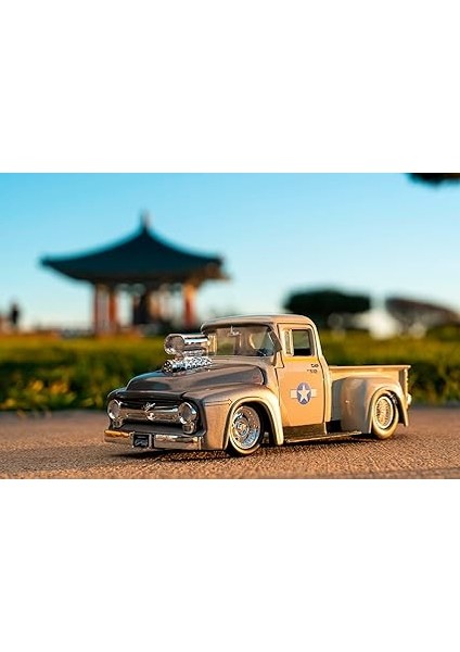 253255057, Street Fighter Guile Figür &1956 Ford Pickup, 1:24, Serbest Tekerlekli, Açılabilir Parçalı, Die-Cast (Metal) fırsatları