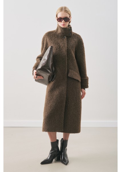 Bouchle Geniş Yakalı Kaban Kahverengi modelleri