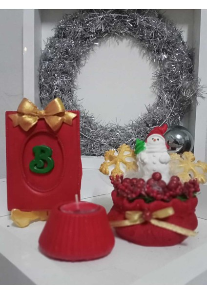 Kişiye Özel Harfli Yılbaşı Hediye Seti, Çerçeve, Noel Baba Aranjmanı, Mum ile