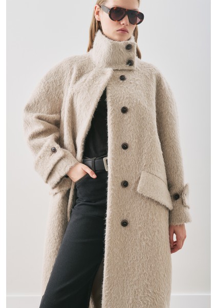 Bouchle Geniş Yakalı Kaban Vizon