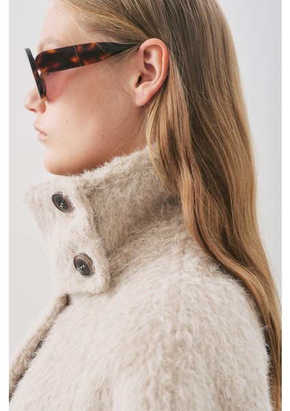 Bouchle Geniş Yakalı Kaban Vizon fiyatları