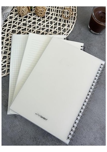 Tanıtım A5 (15X21CM) Boyutunda Şeffaf Kapağa Sahip Yırtılmaz Su Geçirmez Spiralli 60 Yapraklı (Çizgili) indirimleri