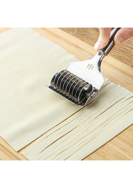 Ahşap Saplı Paslanmaz Çelik Manuel Silindir Kesici, Hamur ve Erişte Kesici Aletleri, Hamur Şekillendirici, Makarna Yapıcı