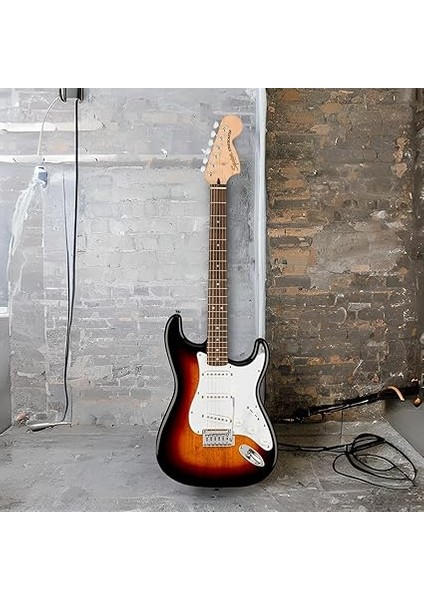 Squier Affinity Series Stratocaster 3-Color Sunburst - Indian Laurel Elektro Gitar fiyatları