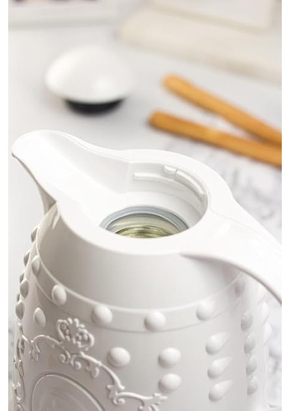 Lt Isı Yalıtımlı Çay ve Soğuk Su Termosu Beyaz 12 Saat Sıcak Tutar& Içi Camdır 6014 modelleri