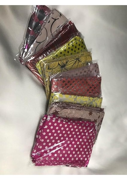 Çok Küçük Hediye Paketi Desenli Poşet Kendinden Yapışkanlı Bantlı (Tek Desen) 7x9 cm - 1 Paket (100 Adet) fiyatları