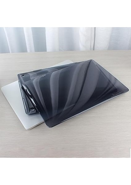 MacBook Air M1 Kılıf 13.3 Inç Sert Koruyucu Kapak – A2337 A2179 A1932 Uyumlu Kristal Parlak Çizilmez Darbe Önleyici + USB Çevirici Siyah modelleri