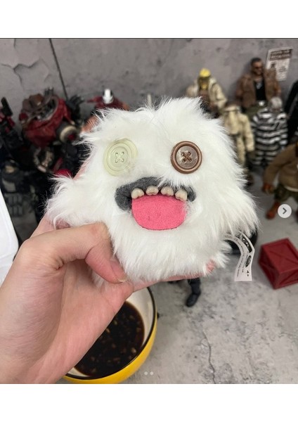 Zuru Fuggler Anahtarlık Beyaz Tüylü Komik Yüz Koleksiyon Oyuncak 11 cm