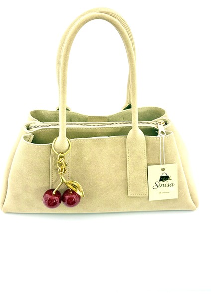 Kadın Kiraz Charm Detaylı Süet El ve Omuz Çantası fiyatları