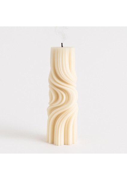 Lumıerı Candle El Yapımı Kokusuz Dalga Desenli Dekoratif Kalıp Mum – Beyaz -20*7 modelleri