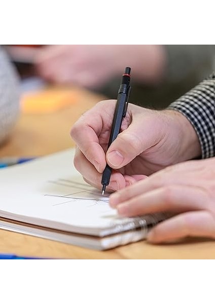 600 Versatil Uçlu Kurşun Kalem Siyah,0.7 mm fırsatları