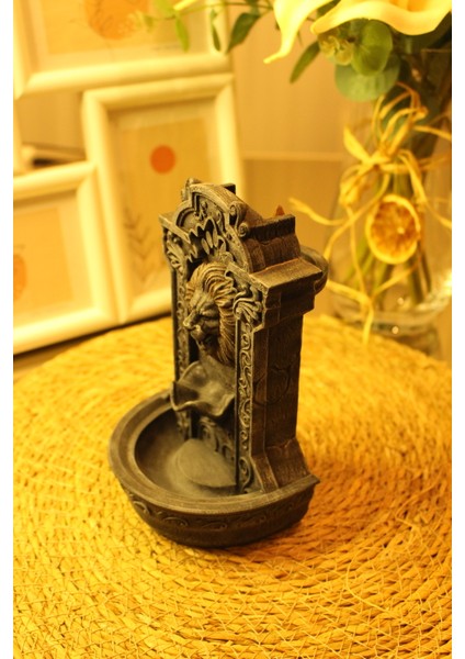 Panthera Lion Geri Akış Tütsülük