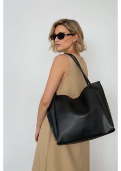 Kadın Siyah Büyük Boy Suni Deri Fermuarlı Boy El ve Omuz Çantası 40/35 cm modelleri
