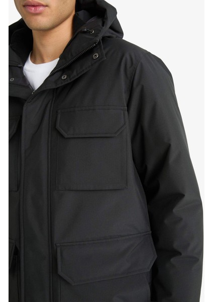 Su İtici Regular Fit Kapüşonlu Çift Cepli Fermuarlı Çıtçıtlı Mont F5701AX25WN indirimleri