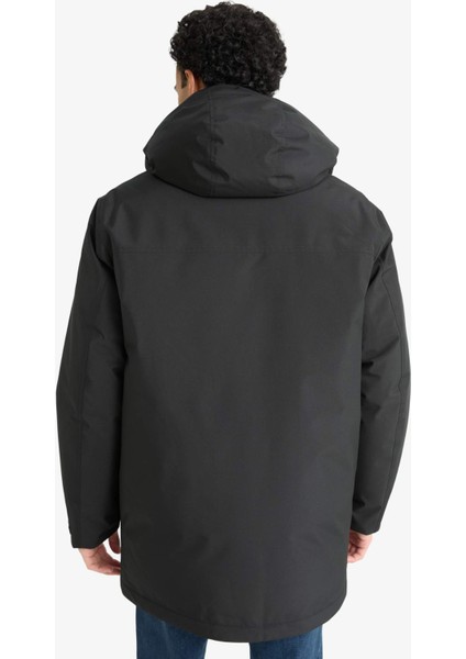 Su İtici Regular Fit Kapüşonlu Çift Cepli Fermuarlı Çıtçıtlı Mont F5701AX25WN