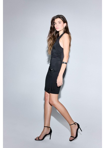 Yılbaşı Temalı Bodycon Vücudu Saran Halter Yaka Mini Elbise G5938AX25WN