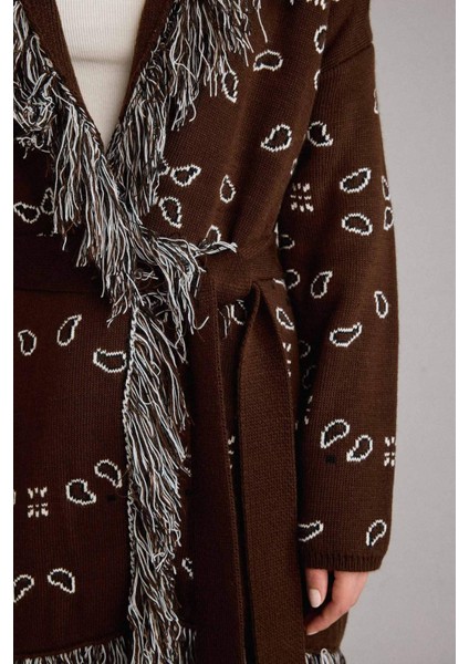 Standart Fit Püskül Detaylı Uzun Hırka G6600AX25WN fırsatları