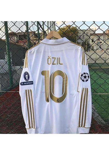 R.e.a.l M.a.d.r.i.d 2011-12 Sezon Mesut Özil Nostalji Forması (Byz) modelleri