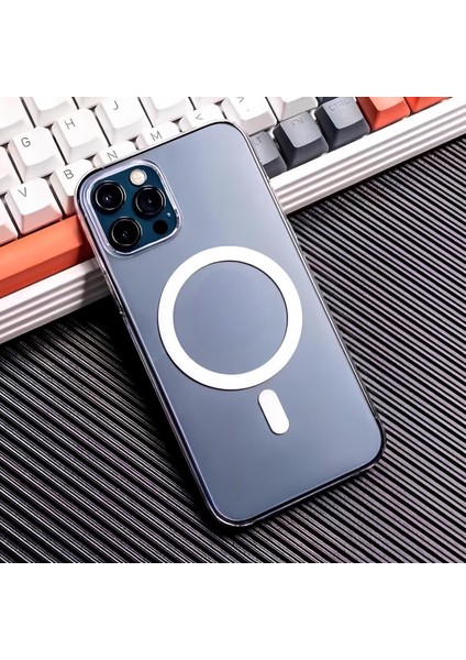 Apple iPhone 12 Pro Uyumlu Magesafe Wireless Şarj Özellikli Şeffaf Silikon Kılıf