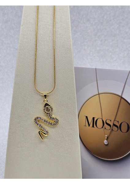 Yılan Model Gold Renk Zirkon Taşlı Çelik Kolye