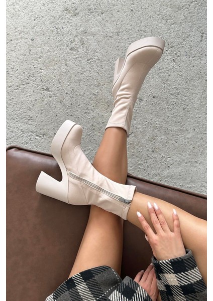 Balli Kadın Platform Topuk Streç Bot Bej fiyatları