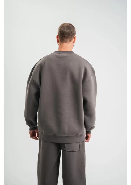 Uzun Kol Bisiklet Yaka Basic Sweatshirt - Füme fırsatları