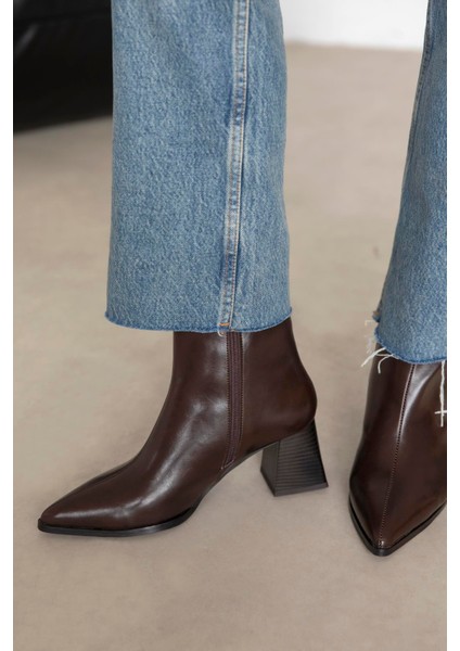 Liston Kadın Topuklu Kırışık Deri Bot Kahve indirimleri