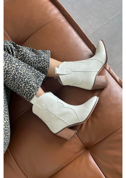 Jenson Kadın Hakiki Deri Topuklu Deri Bot Bej fırsatları