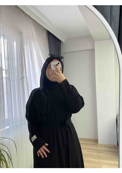 Kuşaklı Tesettür Siyah Elbise modelleri