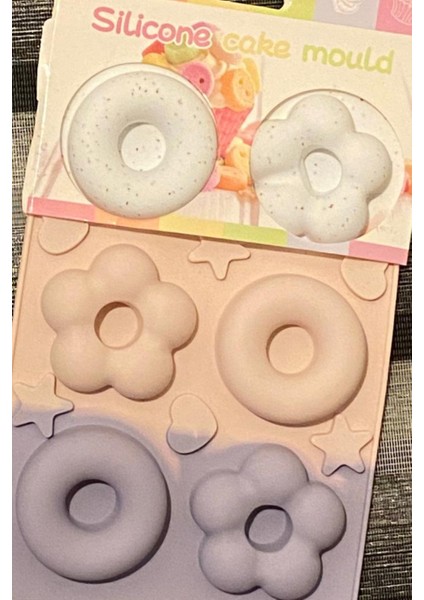 Esnek ve Yapışmaz 6’lı Silikon Kek Kalıbı