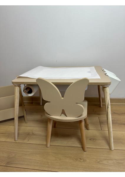 Krem Kelebek Etkinlik Masası fiyatları