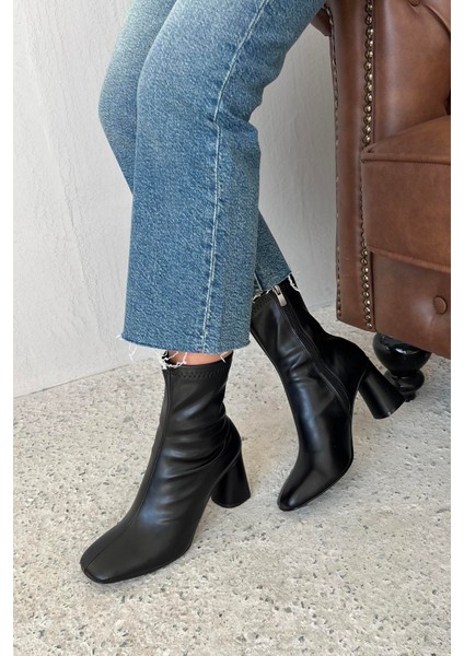 Beck Kadın Küt Kalıp Streç Deri Bot Siyah fiyatları