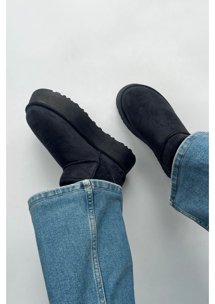 Novi Kadın Içi Tüylü Kalın Taban Süet Yarım Bot Siyah