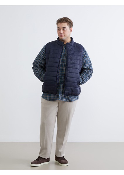 Yeni Sezon Büyük Beden Standart Kalıp Dik Yaka Erkek Şişme Yelek fiyatları