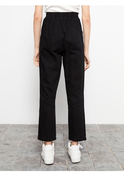 Yeni Sezon Kadın Standart Fit Düz Pantolon indirimleri