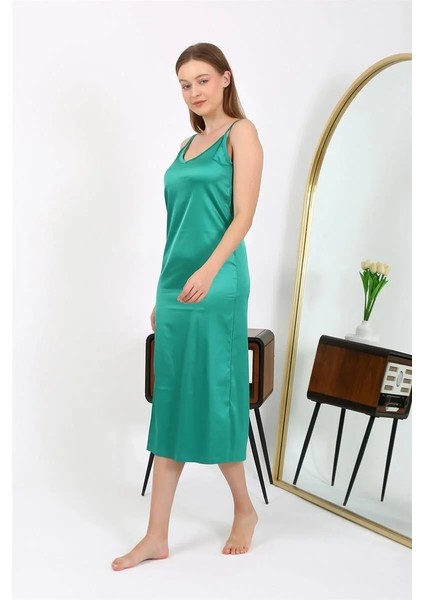 Yırtmaçlı Uzun Saten Gecelik Zümrüt fiyatları