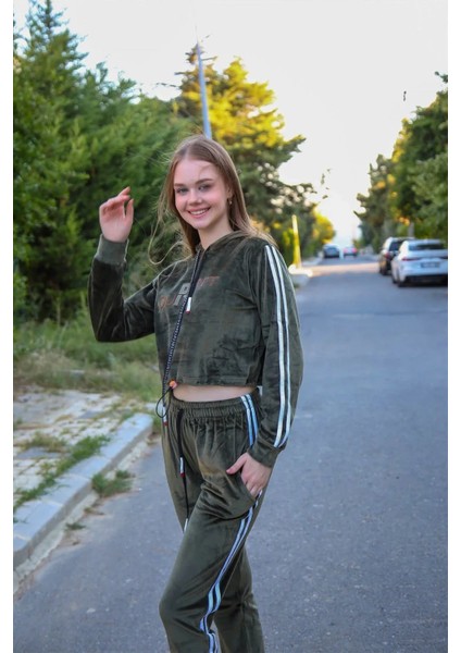 Kadın Kadife Kapşonlu Eşofman Takım Haki modelleri